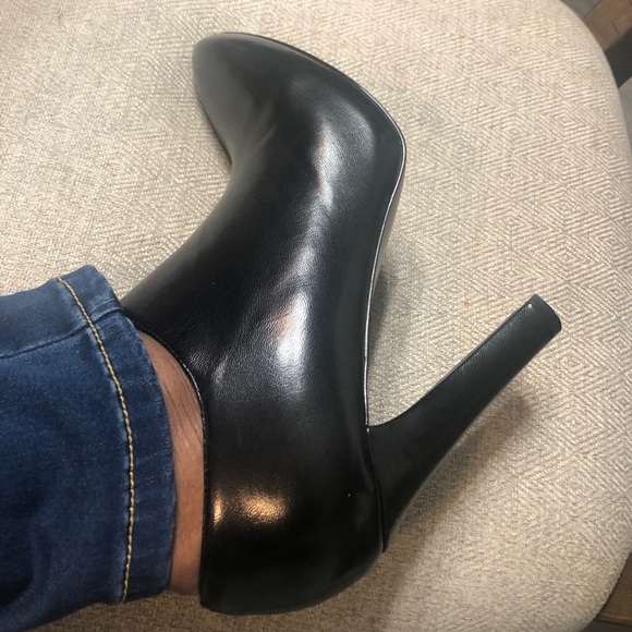 Ralph Lauren Booties - Picture 3 of 5